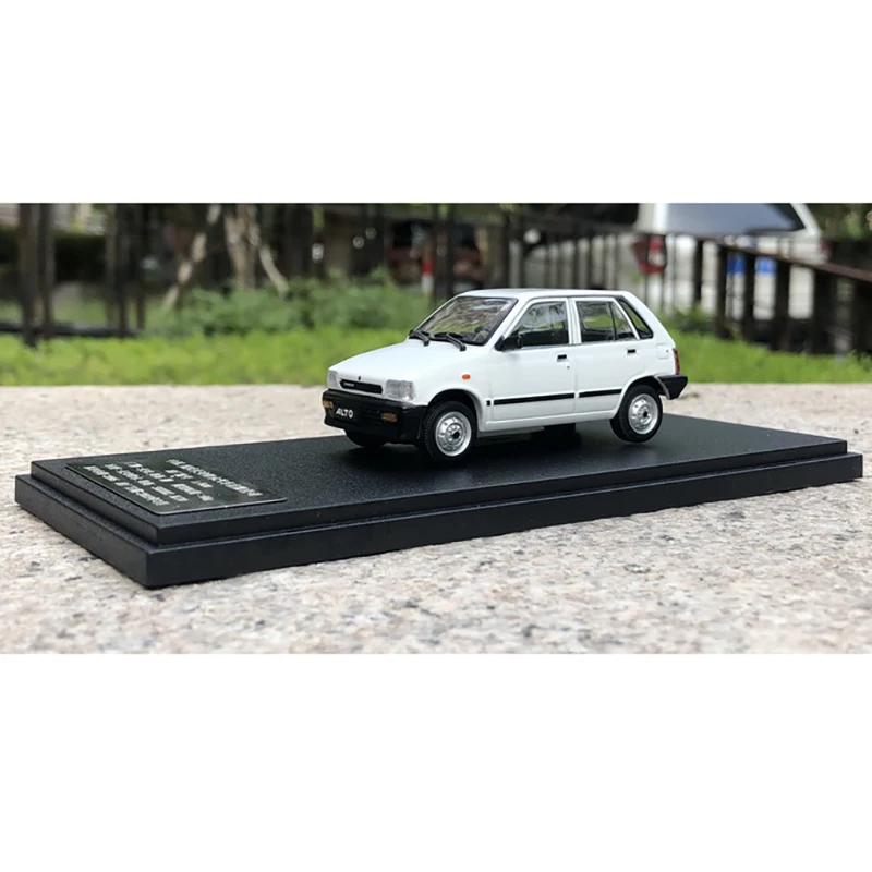 Diecast Alloy 1:43 Changan Suzuki Alto Second Generation Car Model White Blue Adult Classic Collection Gift Display Souvenir