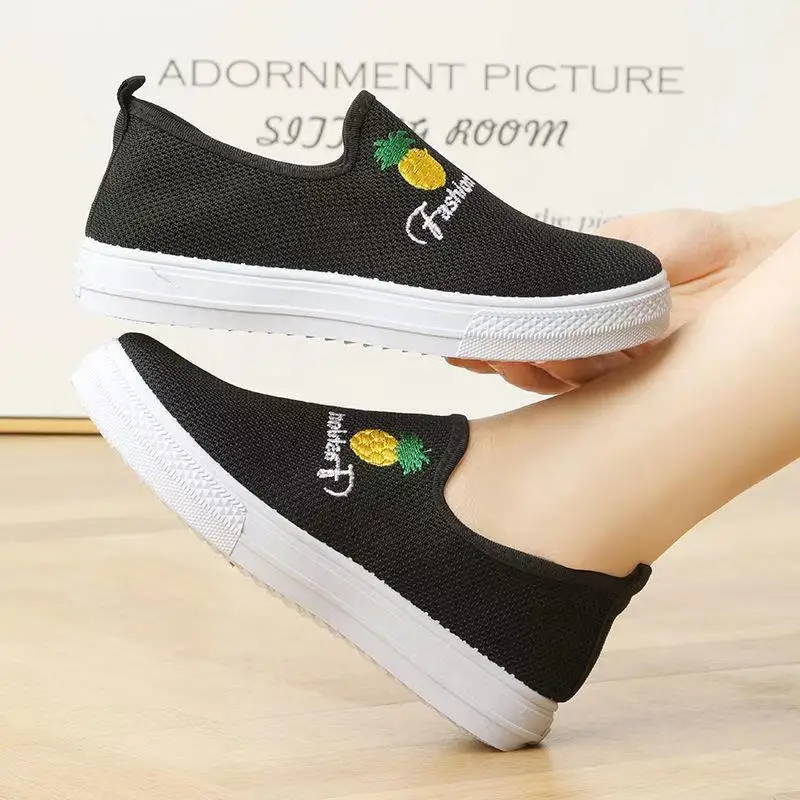 Ladies Vulcanize Shoes Zapatos De Mujer 2023Summer Women Pineapple Embroidery Slip On Platform Sneakers Breathable Walking Shoes