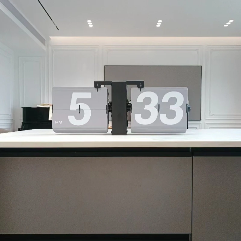 Mechanical Flip Clock Nordic Style Wall Clocks Luxury Desk Clock for Bedrooms Modern Creative Decorative Home Living Room Decor