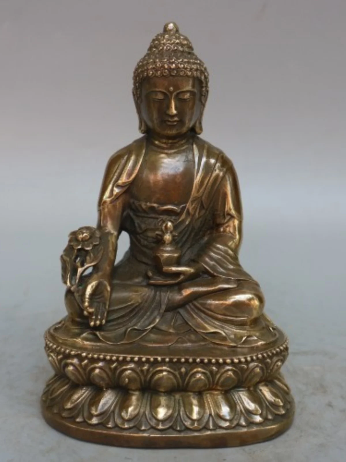 Antiques and Antiques Collection: Pure Copper Buddha Ancestor Handheld Items, Secret Medicine Buddha Small Pendant Bronze Ware,