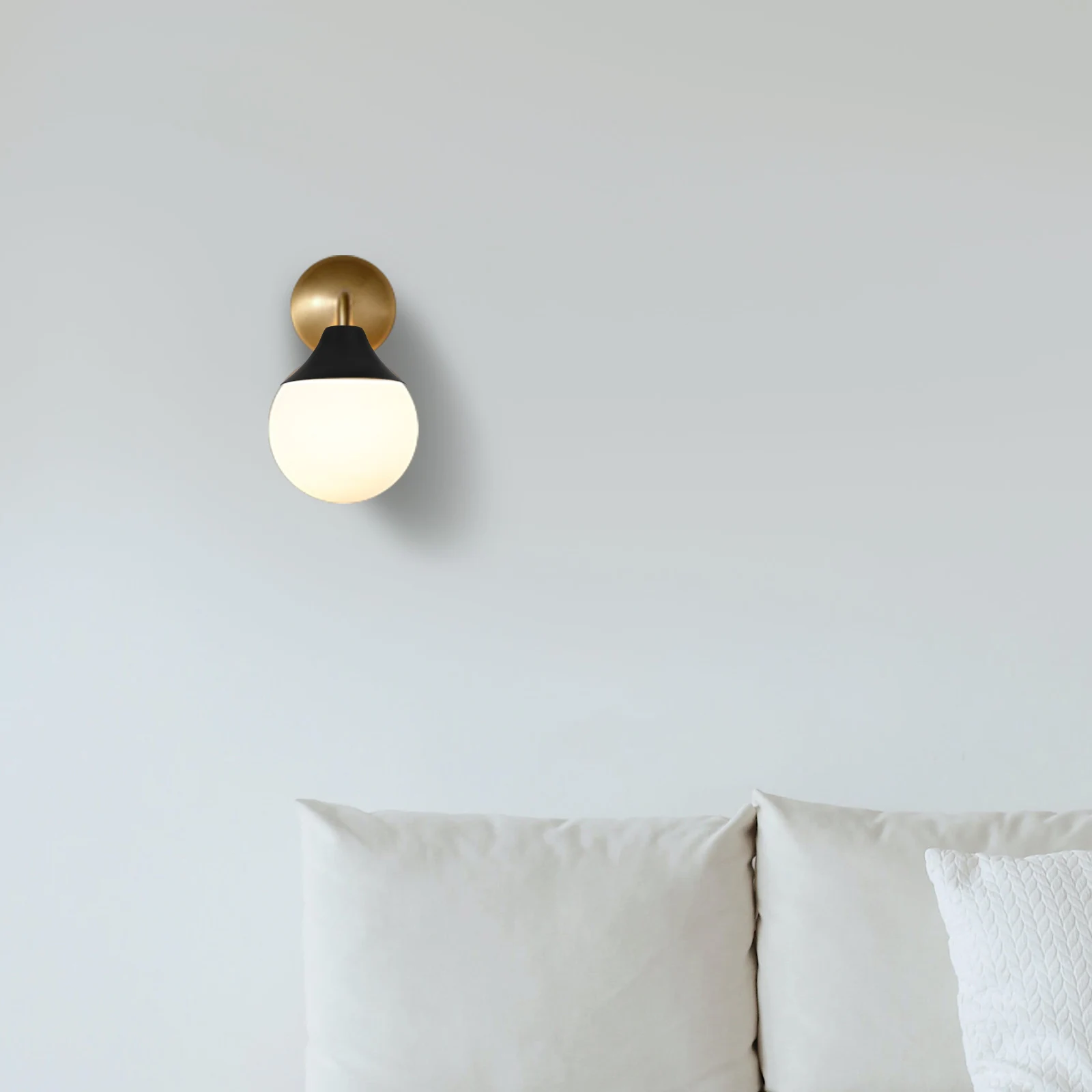 

2Pcs Metal Lamp Holder Cup Retro Style DIY Lamp Base Replacement for Table Floor Wall Lamps Light Socket Cup Lampshade Finial