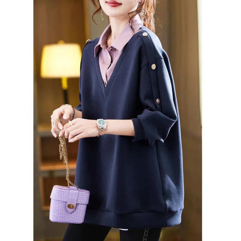 

Fashionable Korean Slimming Versatile Temperament Polo Collar Fake Two-piece Contrasting Nail Bead Hoodie