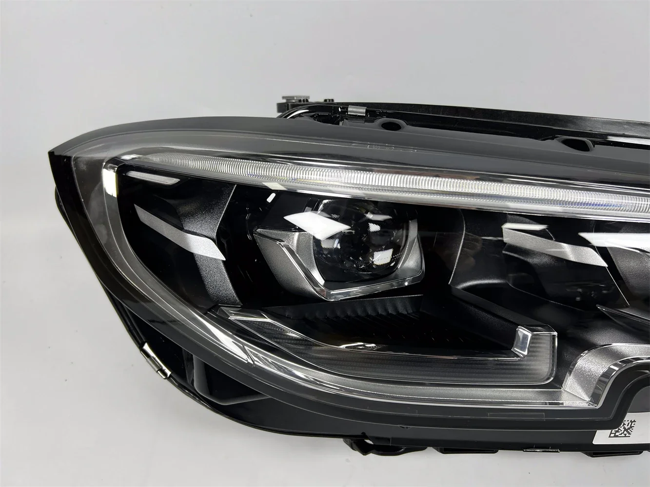 Car Led American edition headlight  Assembly for 2019 BMW 3 series 320 325 330 G20 DRL daytime running light turn signal view 2