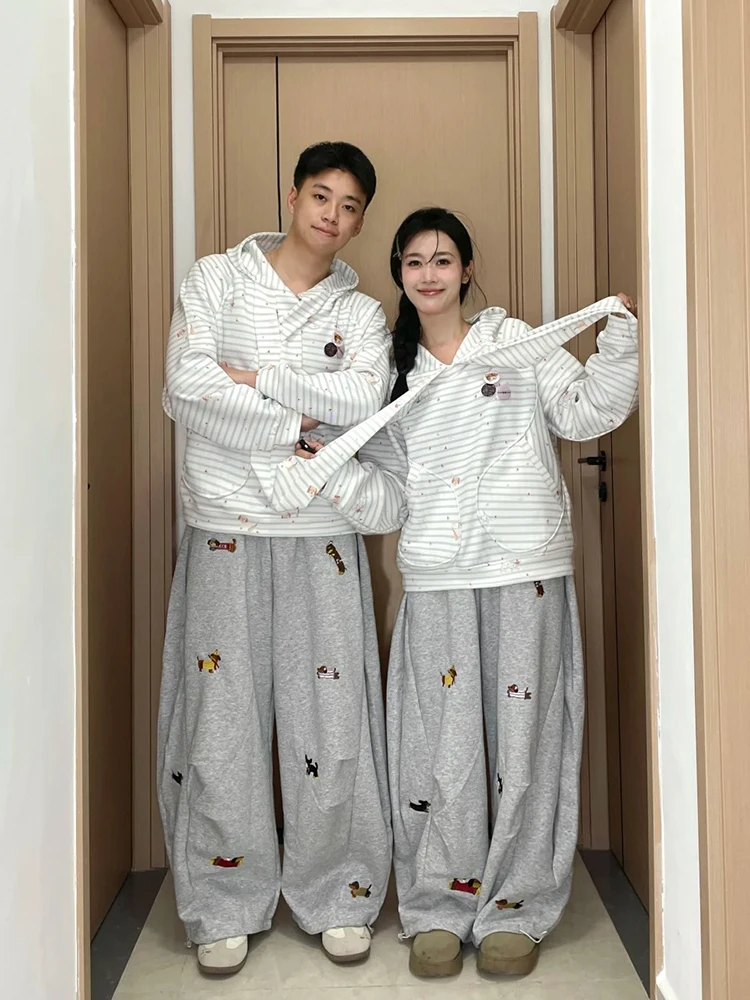 

American Sle Embroidered Dog Knife Sweatpants Straight Leg Wide Leg Spor Trousers for Men And Women Spring Autumn