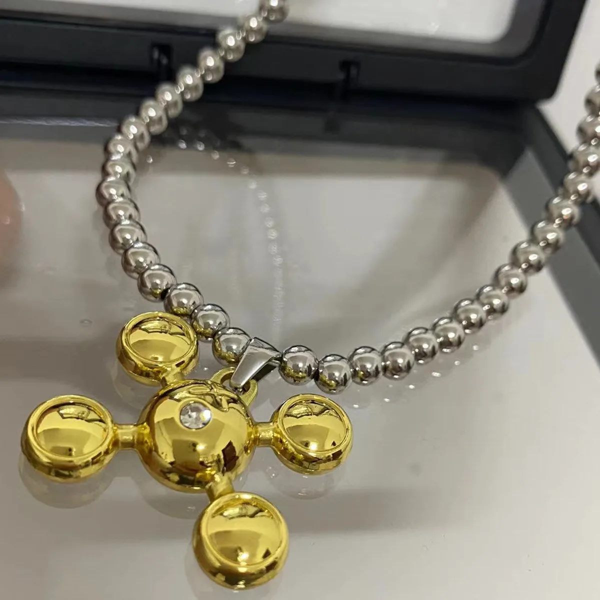 2024 New Hip Hop Stainless Steel Necklace Fashion Men and Women Personality Niche Jewelry Hoodie Short Sleeve Accessories