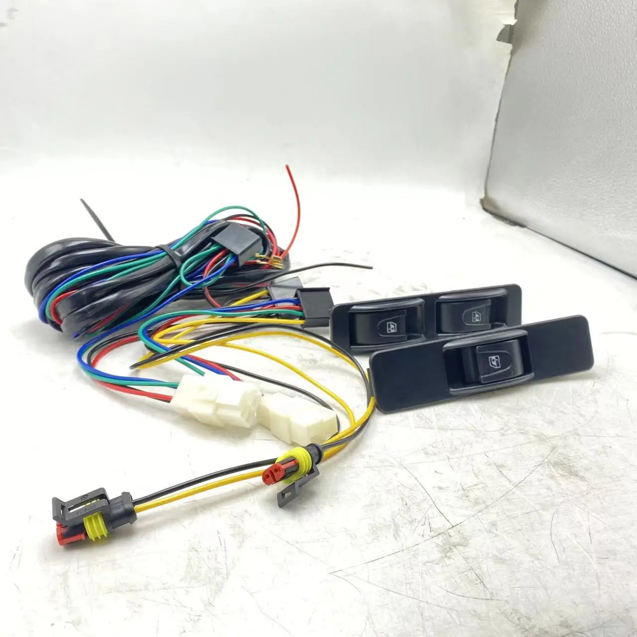 Switch And Harness For SIONTRUK HOWO Heavy Truck 336 380 340 SHACMAN Manual Modification Electric Window Glass Shaker 2