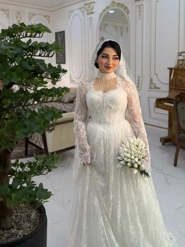 Customized 2026 Sparkly Full Floral Lace Muslim Wedding Dress High Neck Illusion Long Sleeve Bridal Gown Islamic vestidos
