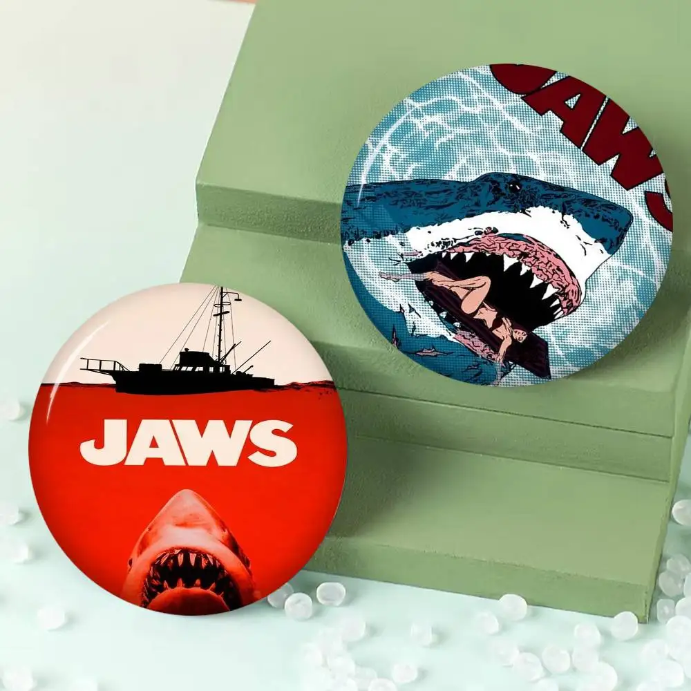 Jaws-move Anime Brooches Cute Cartoon  Badge Jacket Jeans Lapel Pin Gift Accessorie
