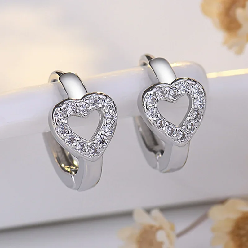 Новые серьги-гвоздики в форме сердца с выдолбленным кругом Love 925, серебряные иглы, украшения в стиле панк для крутых девушек, подарки дружбы, серьги-гвоздики золотого цвета Новые серьги-гвоздики в форме сердца с выдолбленным кругом Love 925, серебряные иглы, украшения в стиле панк для крутых девушек, подарки дружбы, серьги-гвоздики золотого цвета