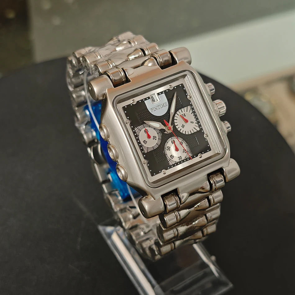 ساعة كوارتز مربعة جديدة مع قرص كبير مقاوم للماء مع عقارب مضيئة وحركة كرونوغراف رياضية عصرية للرجال