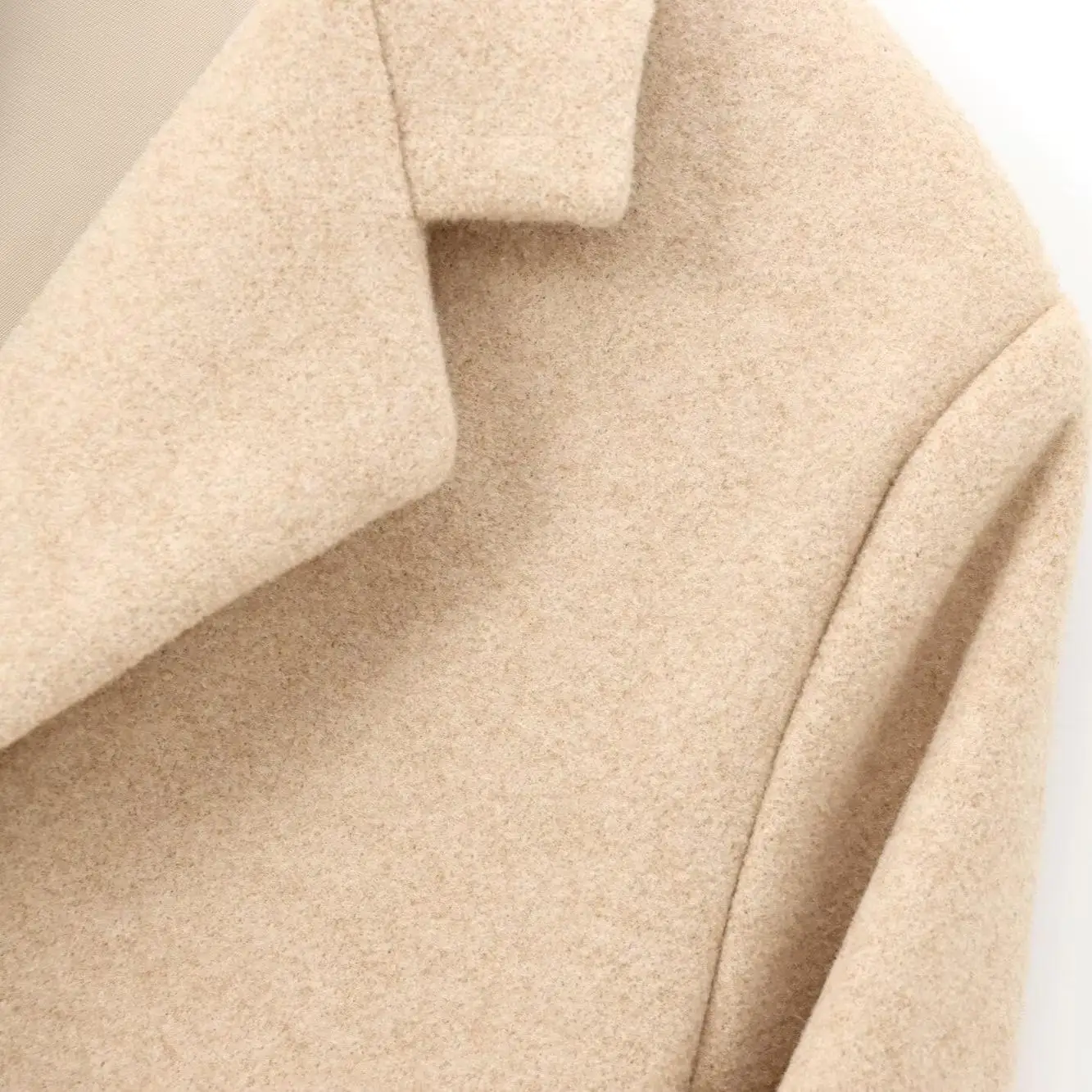 JNLEAOG 부드러운 소재 긴 소매 턴다운 칼라 코트 새로운 가을 여성 디자인 아우터웨어 스트리트 스타일 폴리에스터 섬유