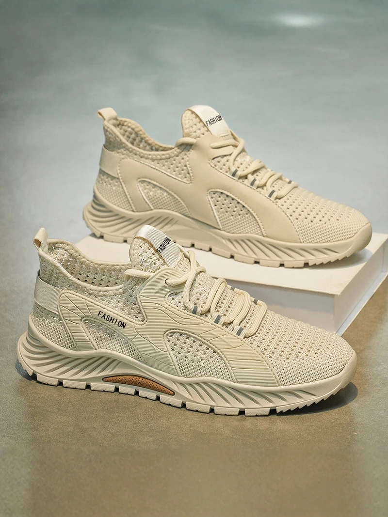 

Men's Summer Lightweight Running Shoes Anti-Slip Deodorant Soft Bottom Comfortable Breathable Mesh Surface Casual Shoes