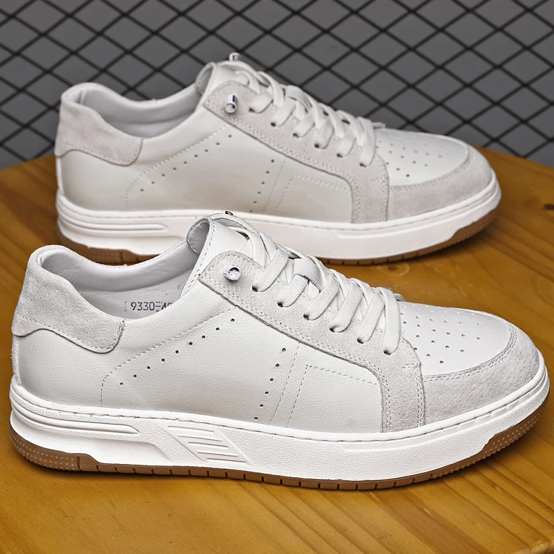 

Genuine leather men's shoes, retro 2025 spring new style, men's anti slip casual sports board shoes, versatile low cut toe shoes