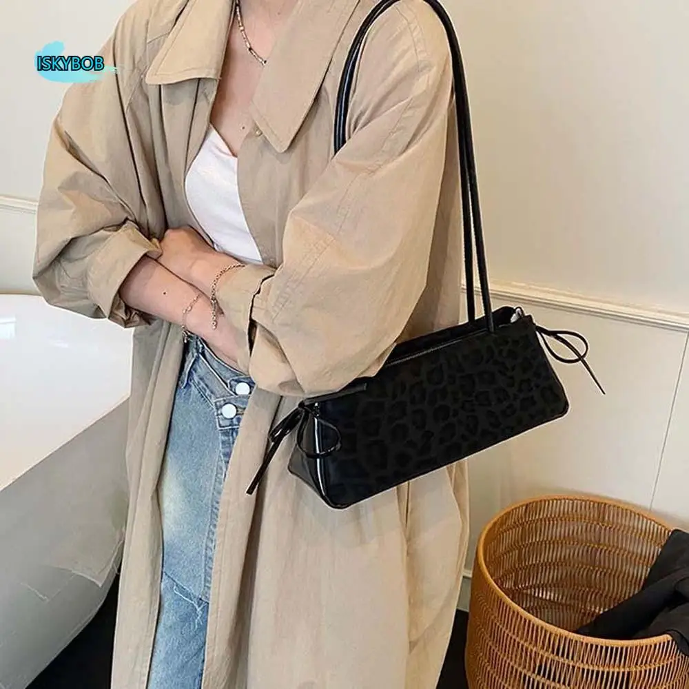 

Sweet French Stick Handbag Large Capacity Bow Ribbon Leopard Print Underarm Bags Waterproof Texture PU Shoulder Bag Work