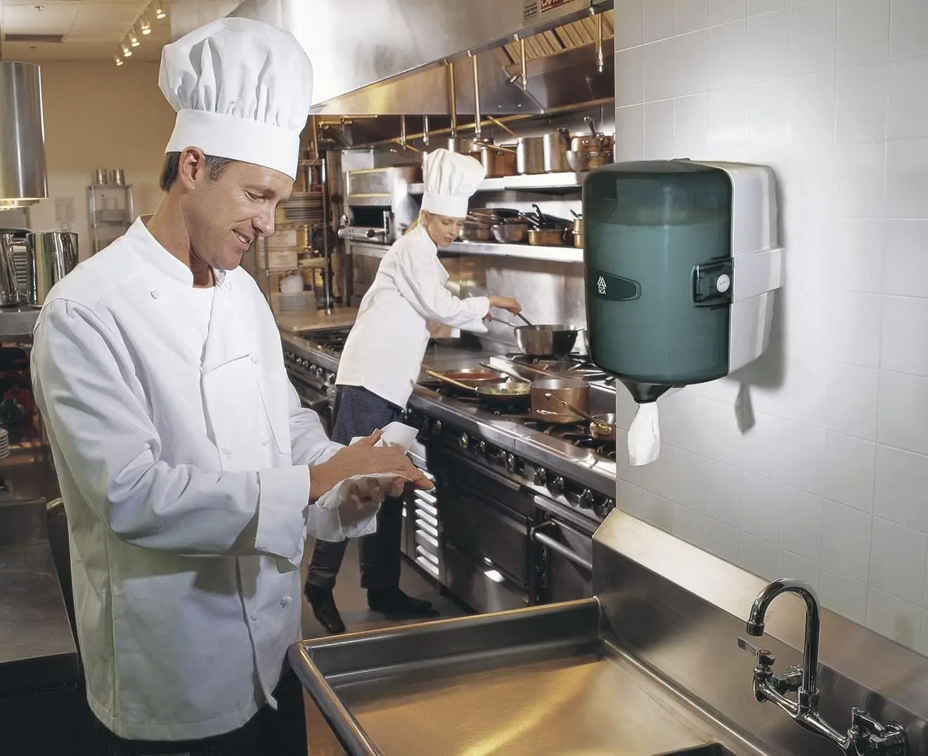 منشفة يد بيضاء توزيع مرة واحدة، متوافقة مع M23 6 لفات × 530 ورقة (RC530) مبيعات المصنع مباشرة