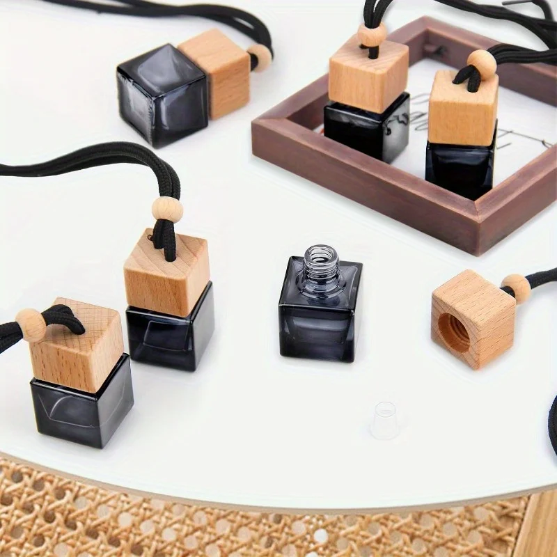 20 pièces 8ML désodorisant de voiture suspendu diffuseur de voiture bouteilles d'huile essentielle bouteilles de parfum en verre vides pour accessoires d'intérieur de voiture