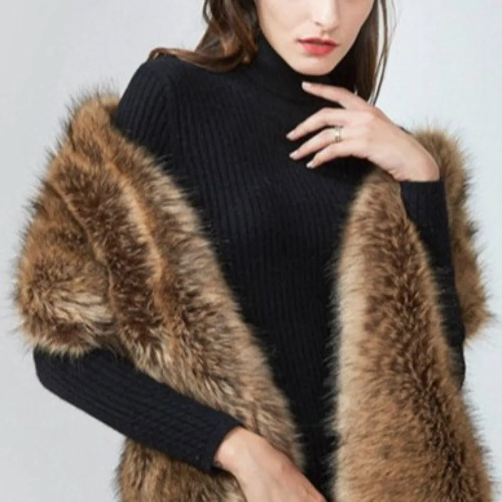 Elegant Long Faux Fur Shawl Large Size Widened Design Faux Fur Scarf Warm Material Fluffy Texture Faux Fur Cloak Bride Wear