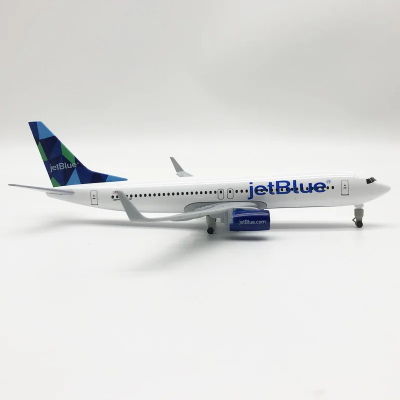 دييكاست 20 سنتيمتر 1/400 B737 المعادن الولايات المتحدة الأمريكية الهواء جيت الأزرق JetBlue الطائرات سبيكة طيران طائرة نموذج طائرة أطقم منمذجة لعبة