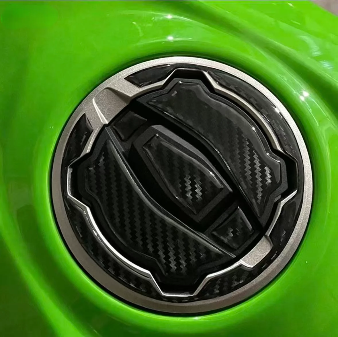 Motorcycle Fuel Cap Protection Sticker For Kawasaki Ninja400 NINJA650 Z900 Z650 ZX25R ZX4R ZX4RR Versys-X 300 ZX6R ZX10R