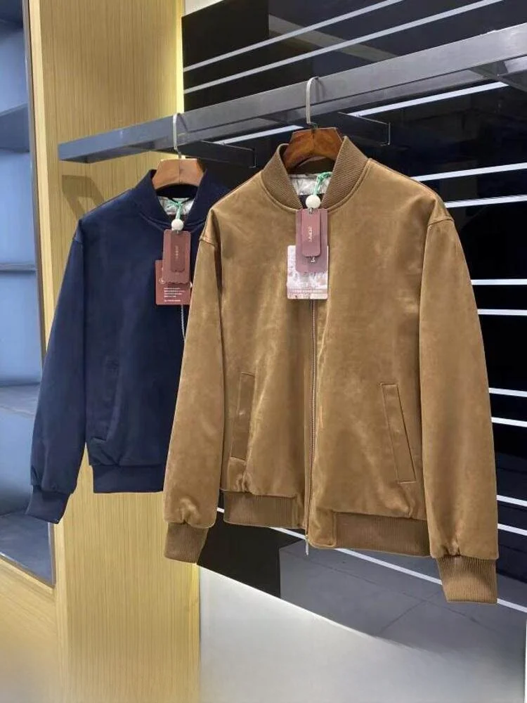 

Italian Luxury Faux Suede Baseball Collar Casual Cotton Jaet Zipper Decorated Stand Fit Youth Faion Warm Long Sve Coat