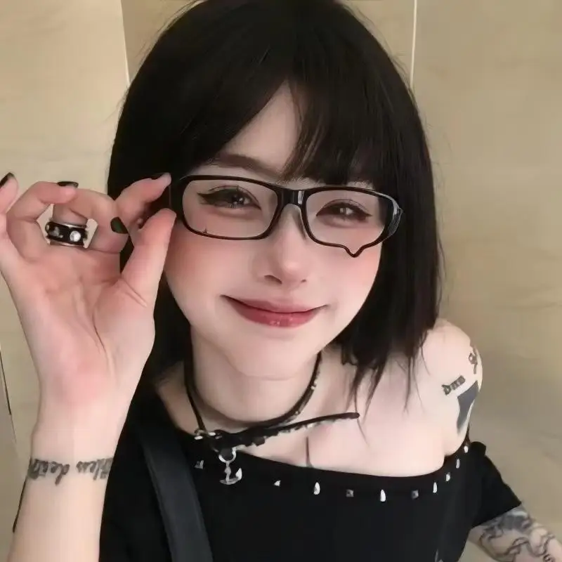 【Nice】Y2K New Anime Crying Dripping Tears Glasses Unisex Black Eyeglass Frame Retro Kawaii Fashion Halloween Cosplay Accessories