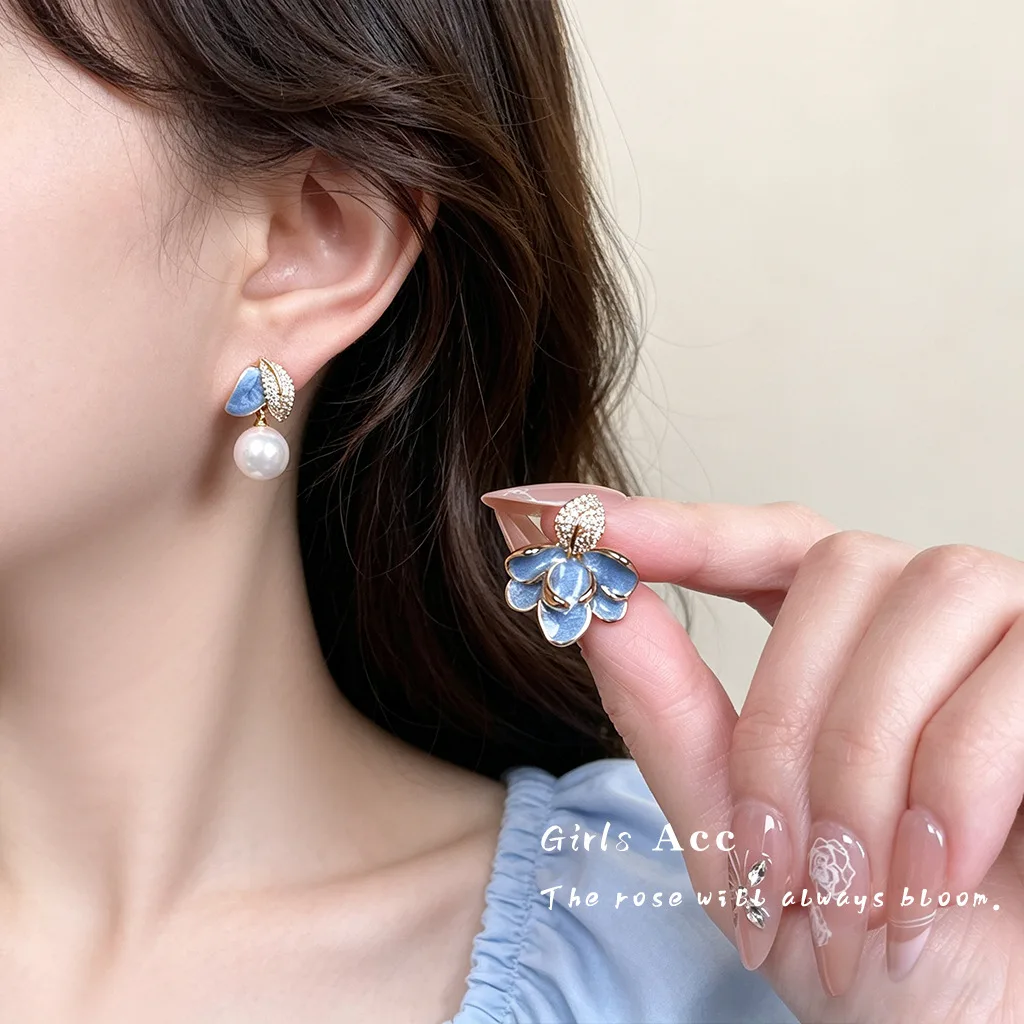 Niche Temperament Asymmetrical Enamel Glazed Flower Dangle Earrings Micro Pave Zircon Pearl Retro High Grade Vintage Ear Jewelry