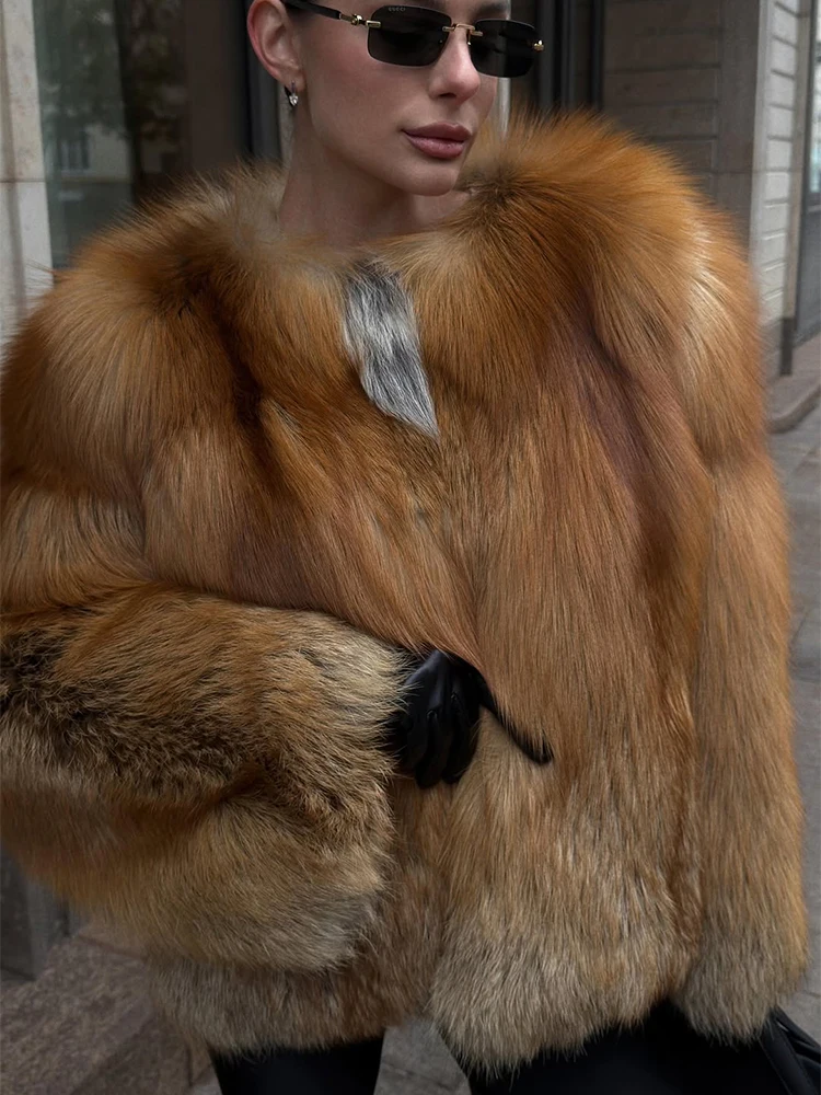 سترة صوفية قصيرة بياقة من الفرو المصبوغ للنساء على الموضة مع طية صدر السترة وأكمام طويلة سترات فضفاضة مرقعة واحدة الصدر ملابس خارجية شتوية 2025