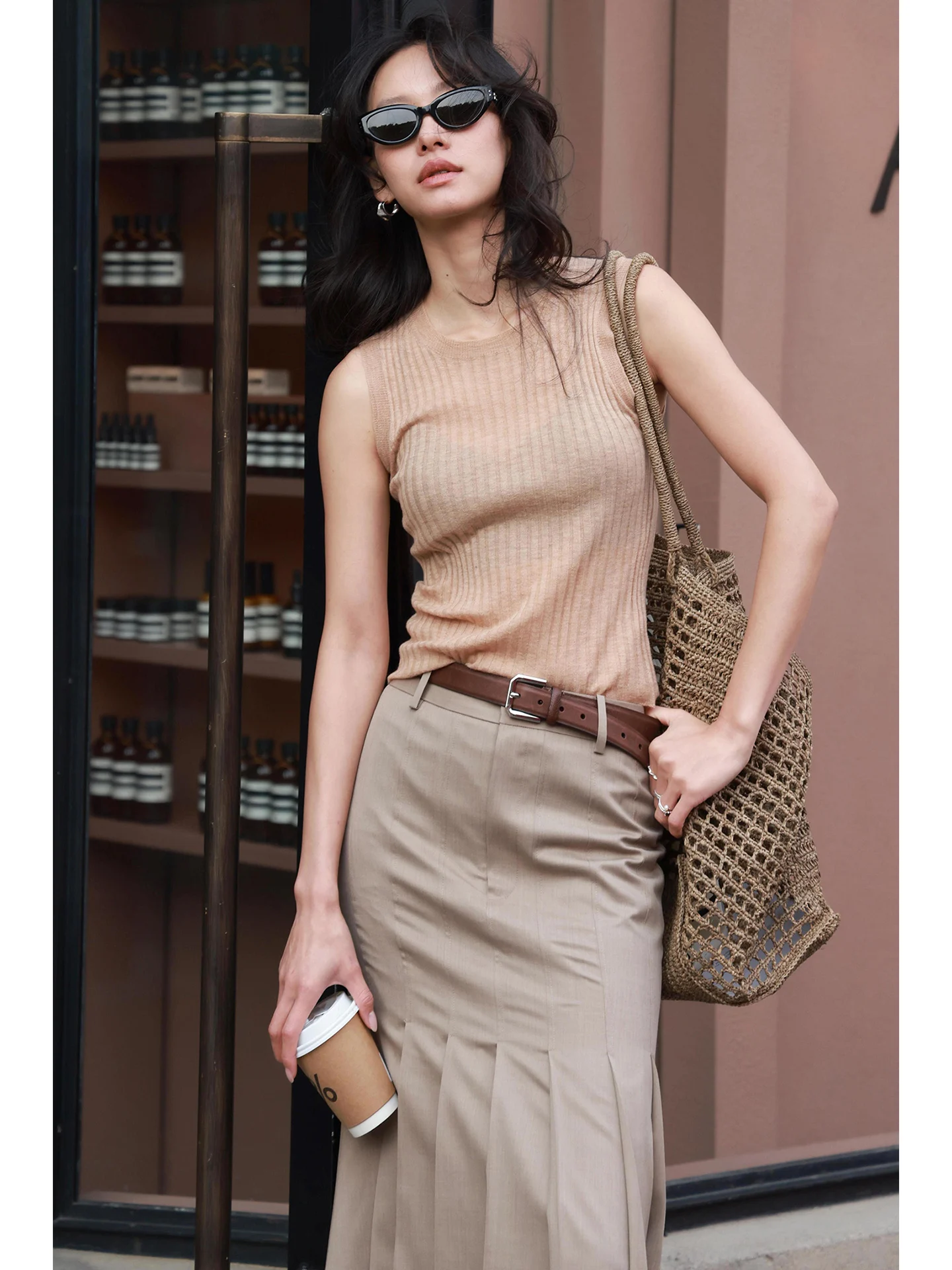 

Женский вязаный жилет FANNIU для ранней осени: модный, мягкий, удобный, с круглым вырезом, базовый, приталенный, в полоску