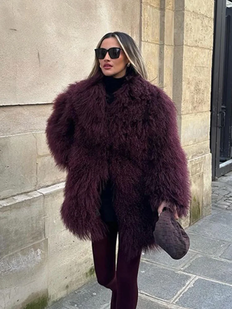 Elegant Burgundy Color Thicken Warm Fluffy Fur Coat Women Chic Oversized Lapel Plush Faux Fur Jackets 2024 Lady High Streetwear