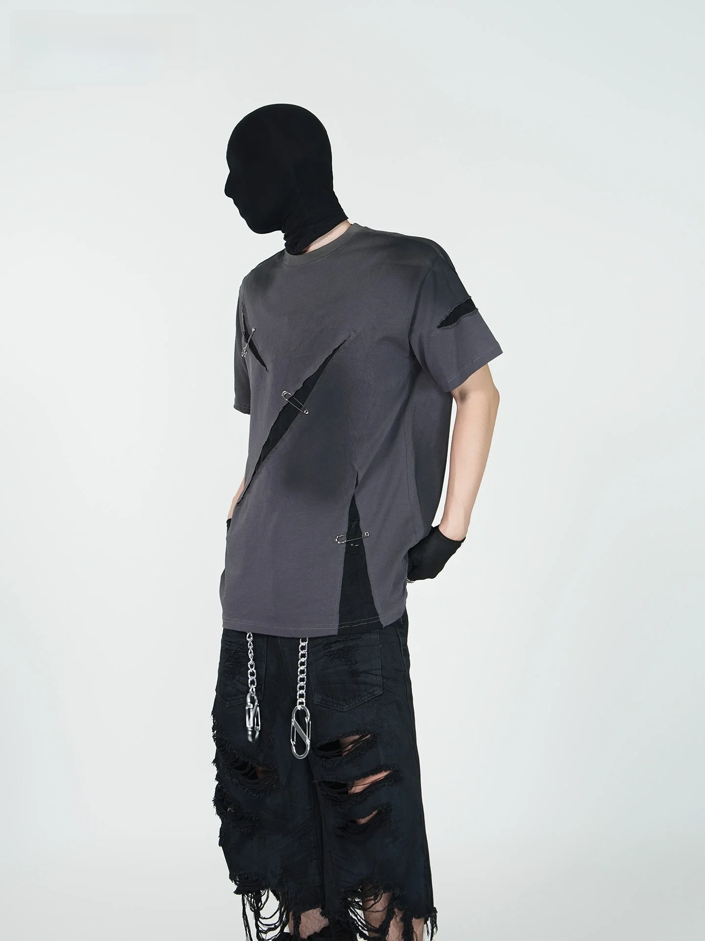 

VE2 Men's Loose Fit ort Sve T-irt Pure Cotton Waed out Design Hollow out Pin f Sve Casual Summer Top