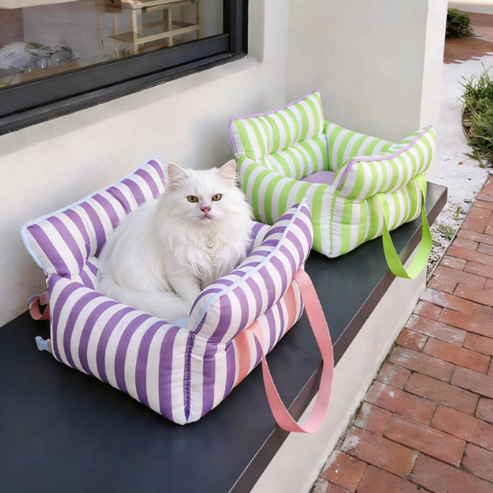 ハンドル付きペットカーシート、クッション付きペットキャリーバッグ、犬用ブースターシート、犬用ソフトで快適なシート、ロードトリップに最適