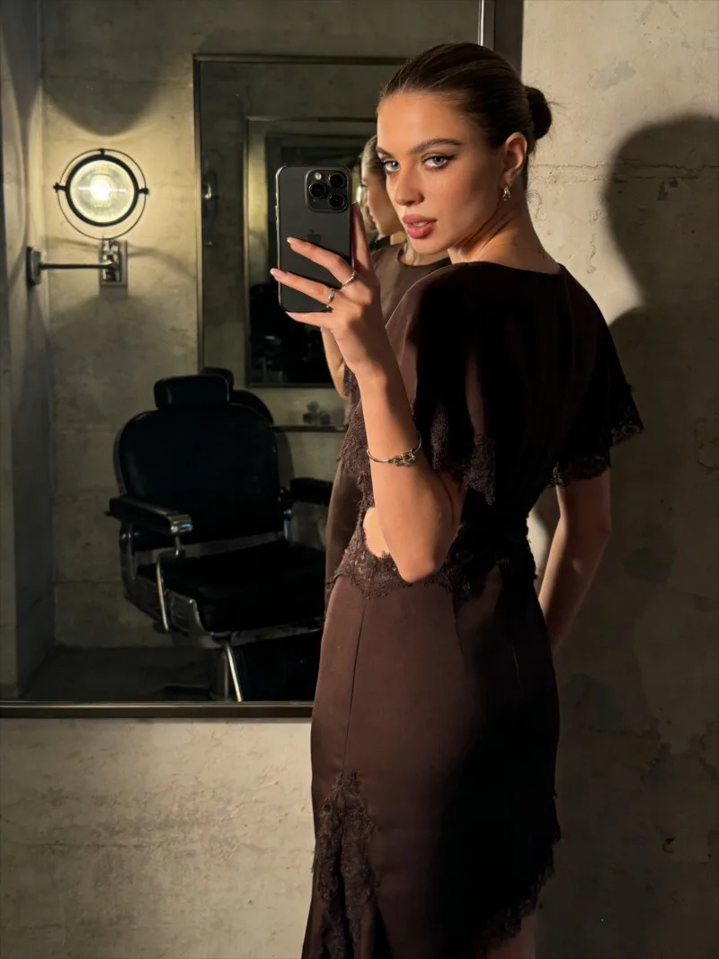 Damska ażurowa sukienka mini z koronką, nieregularny krój, nowa kolekcja 2026, seksowny, odkryty krój, koronkowe wstawki, elegancka sukienka na imprezę.