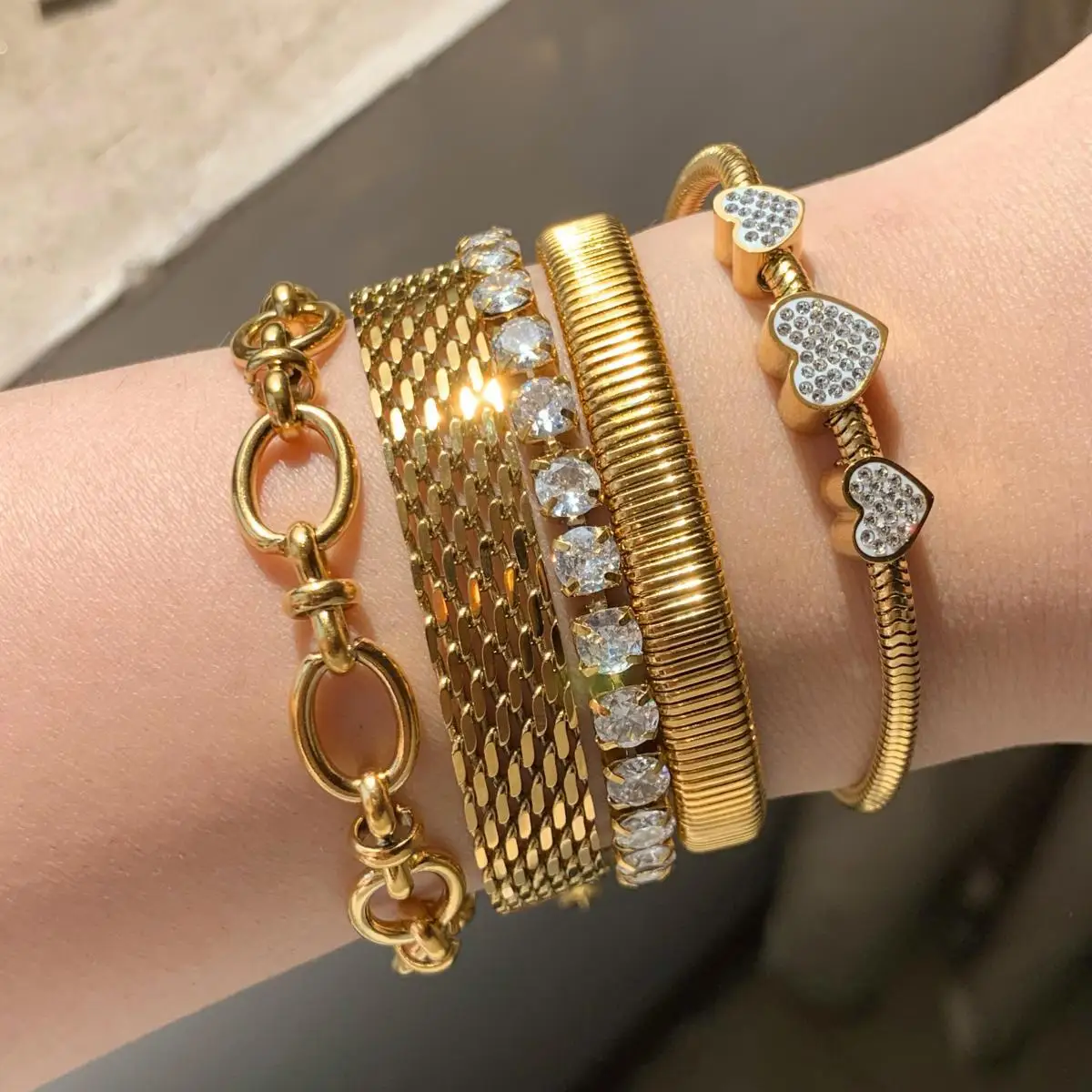 New ins Stainless Steel Exquisite Stacked Bracelet For Women Vintage 18K Gold Mesh Chain Heart Bracelets Fashion Jewelry