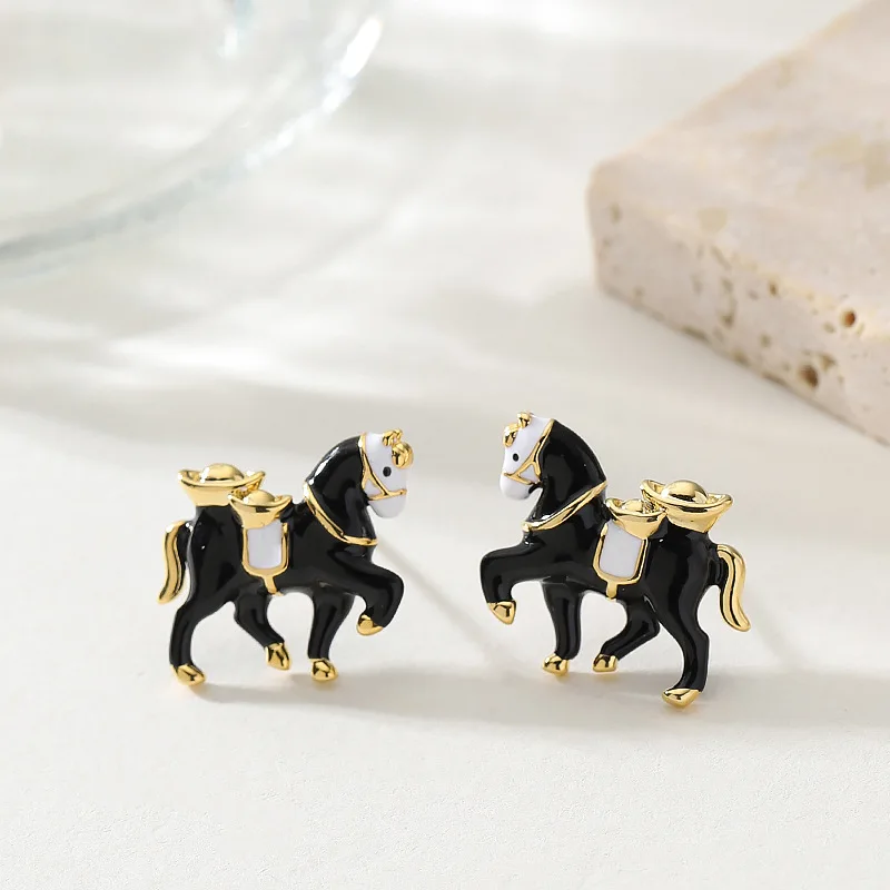 Fashionable personality Mara Yuanbao zodiac sign will make you rich soon oil earrings light luxury niche high-end earrings
