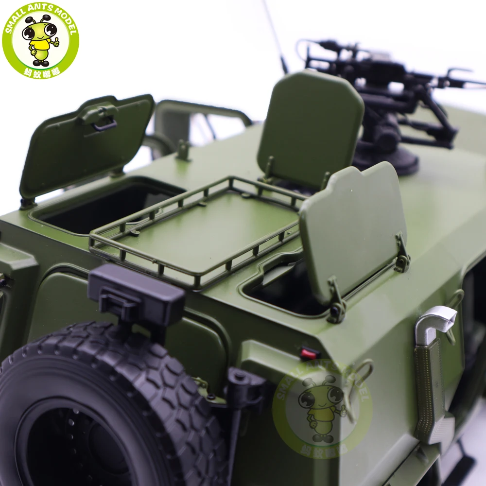 1/18 DFM Warrior All-terrain Off-Road Military Vehicles Diecast Model Toy Car Gifts For Father Friends