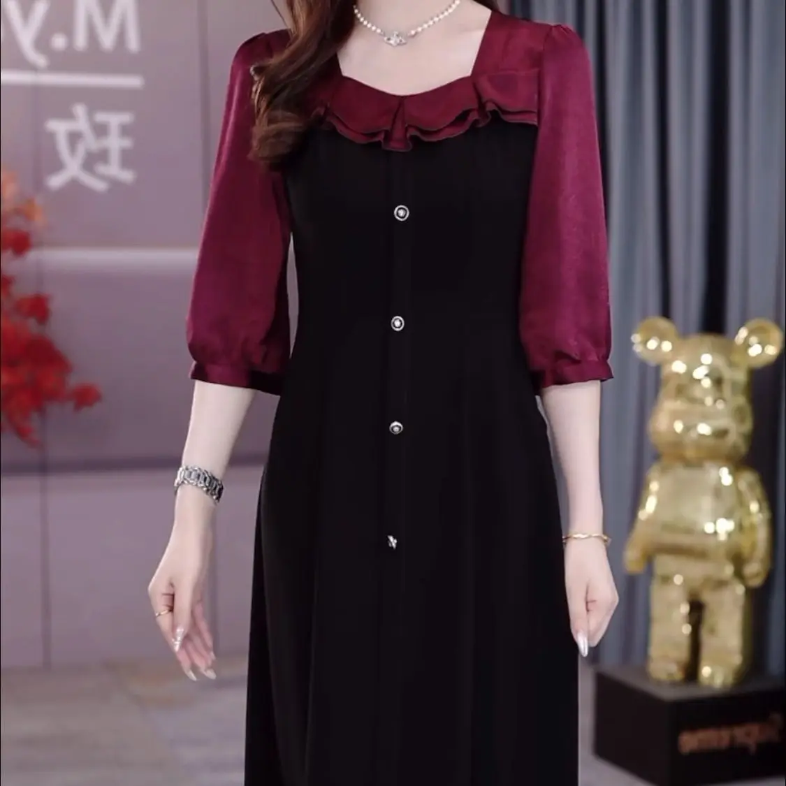 Elegantes und stilvolles langes Kleid 2025, Frühjahr, neues mittellanges Slim-Fit-Kleid für Damen