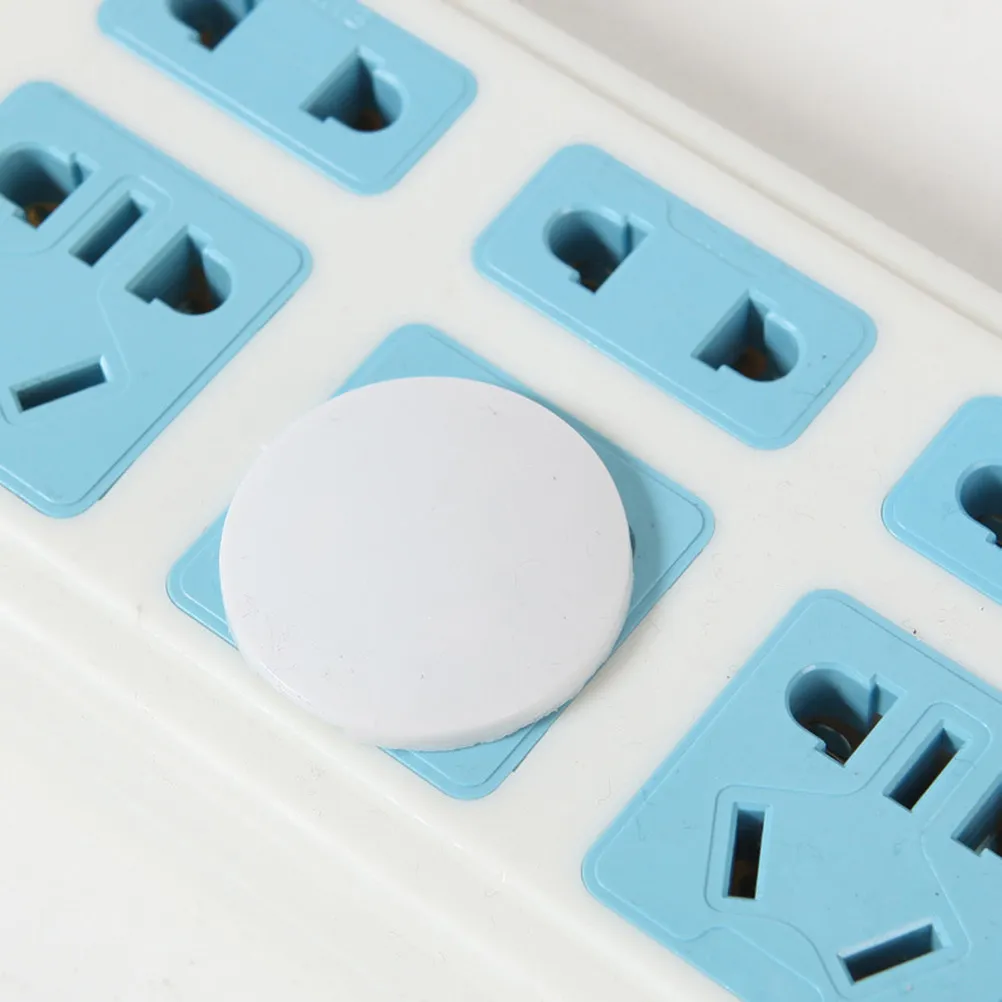

100Pcs Socket Cover Childproof Electrical Outlet Protector Safe Baby Room Hard to Pull Out Design