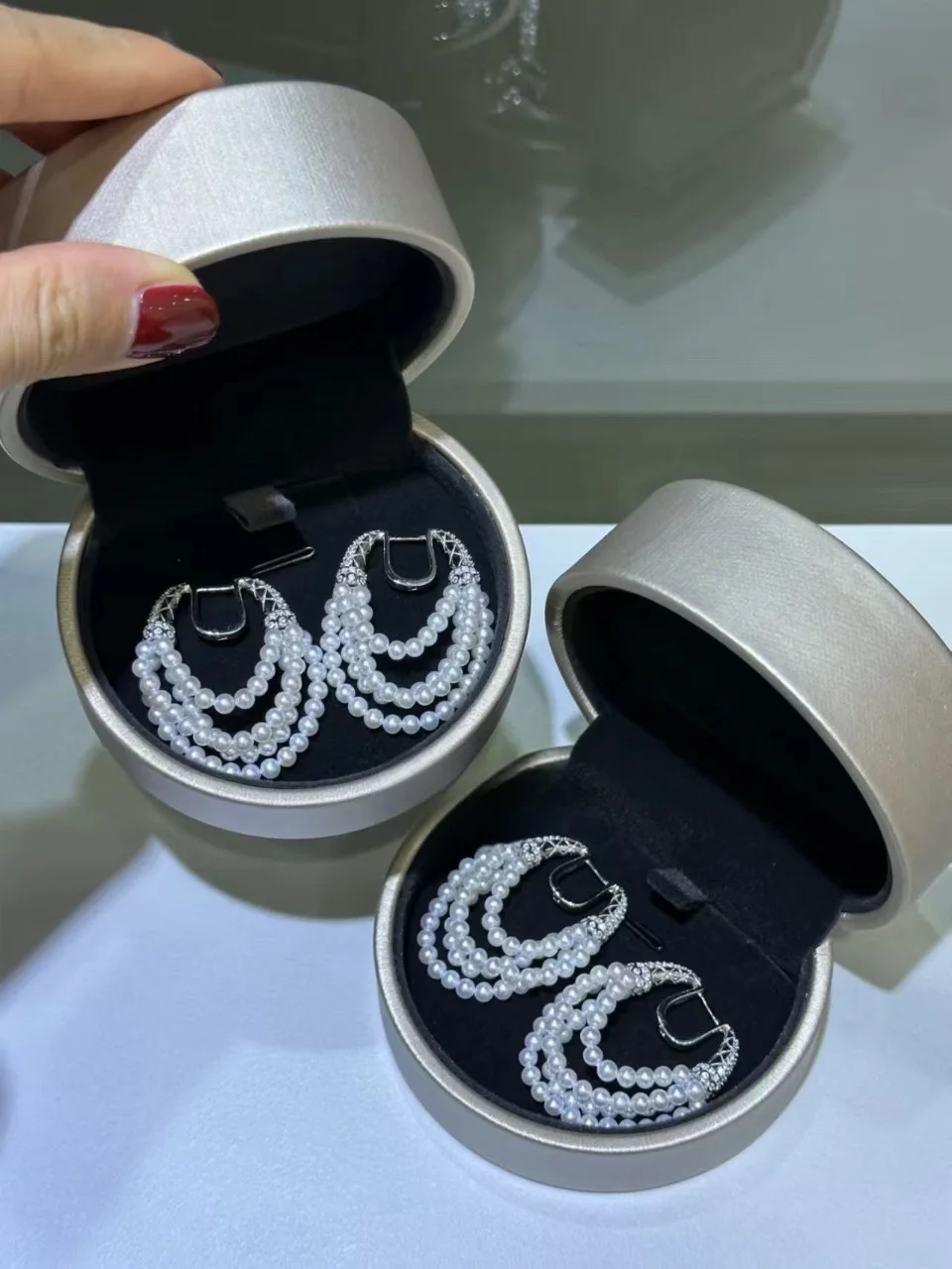 Certificate 925 Silver Natural Freshwater Akoya Pearl 3.5-4mm Multi-Layer Pave CZ U Huggie Earrings Hot Sale Elegant Women Jewel