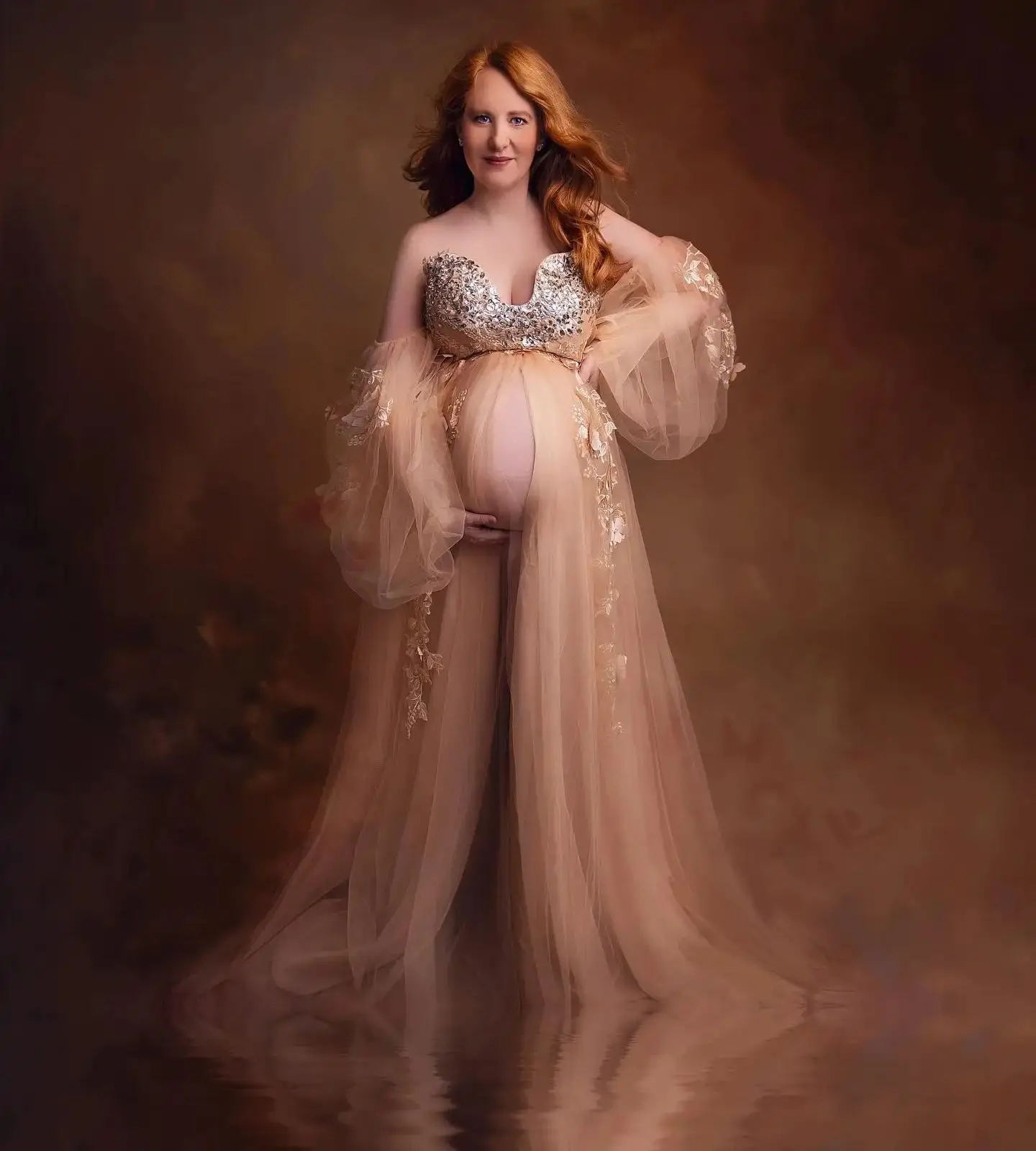 เสื้อคลุมคลอดแชมเปญวินเทจสำหรับถ่ายภาพลูกไม้เปิดไหล่ผ้าปะติดเลื่อม gaun bumil