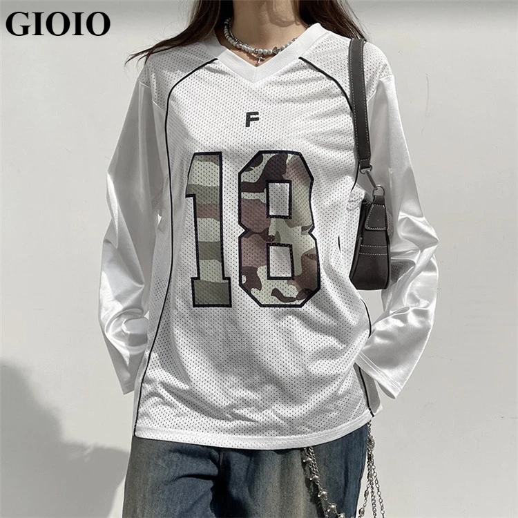 

GIOIO Camouflage Letter Print Graphic T Shirts Streetwear Trendy Clothes 2024 V-neck Mesh Long Sleeve Oversized Tops