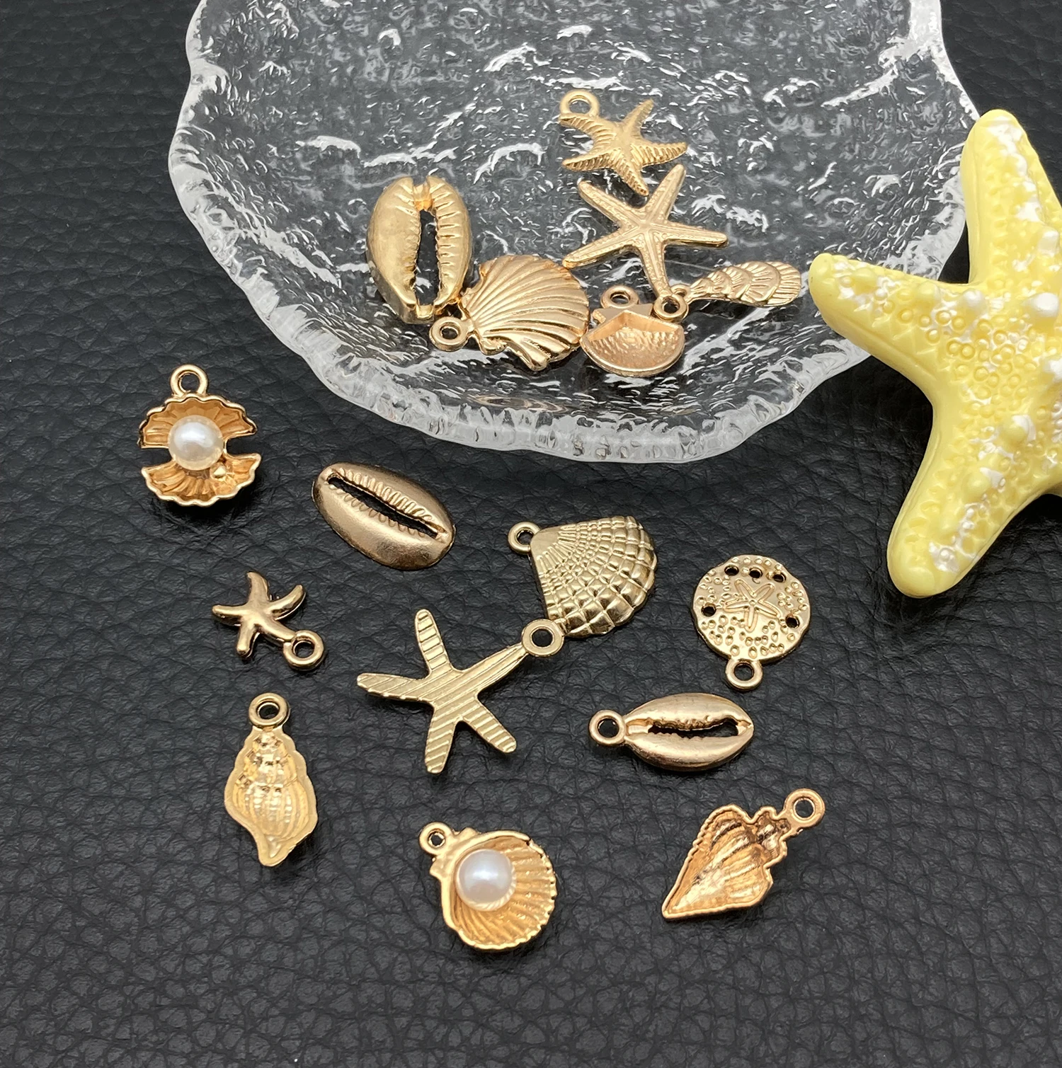 16pcs KC Gold Ocean Series Charms (Shells/Starfish - 1pc per Design) - Ideal for Crafting Necklaces, Bracelets & Earrings