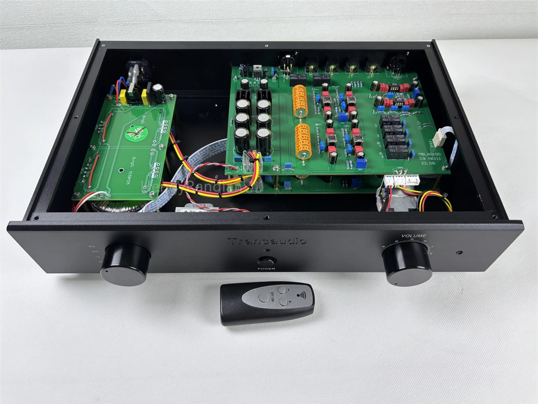 MASTER C9.3 Preamplifier Reference MBL6010D Circuit ,OPA828 NE5534 With Remote .Ultra low Distortion