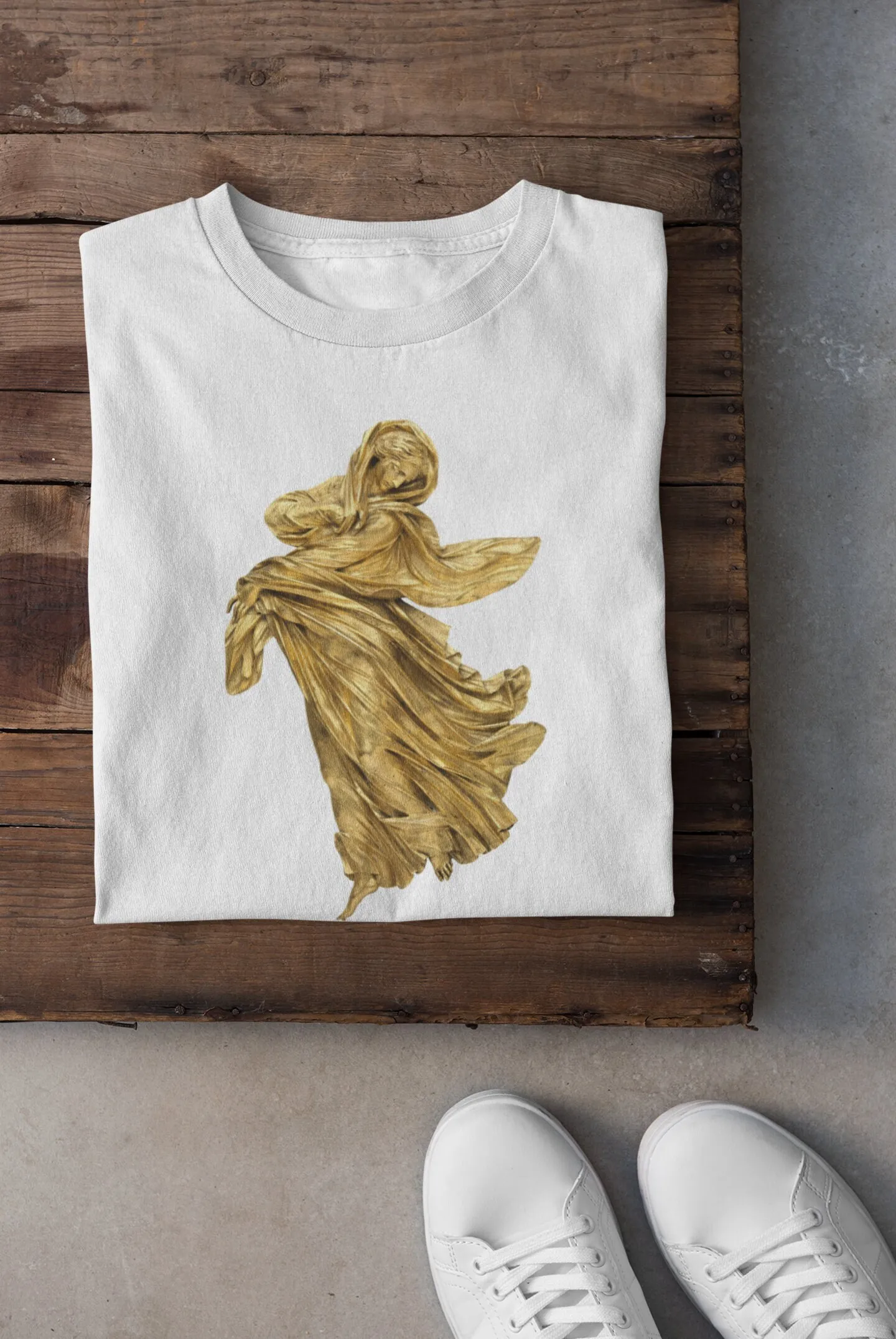 Golden Statue T Shirt Retro Baroque