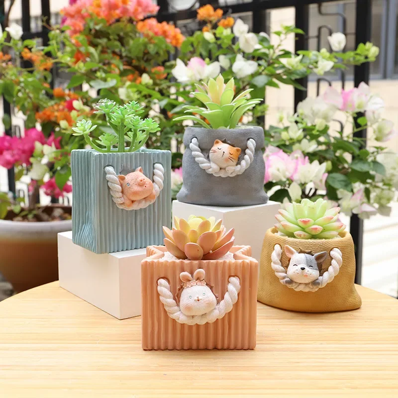 

Cute Animal Small Plant Pot Resin Succulent Planter for Home Office Desk Mini Ornament Fairy Garden Flowerpot Decoration
