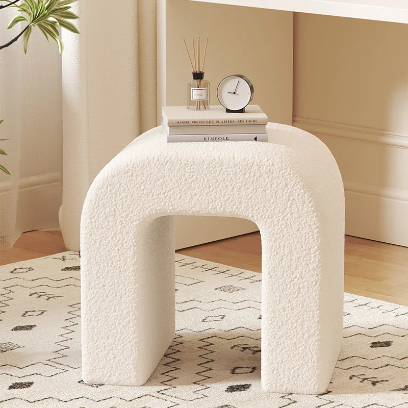 Makeup stool light luxury high sense girls bedroom dresser chair Internet celebrity modern simple ins cream wind low stool