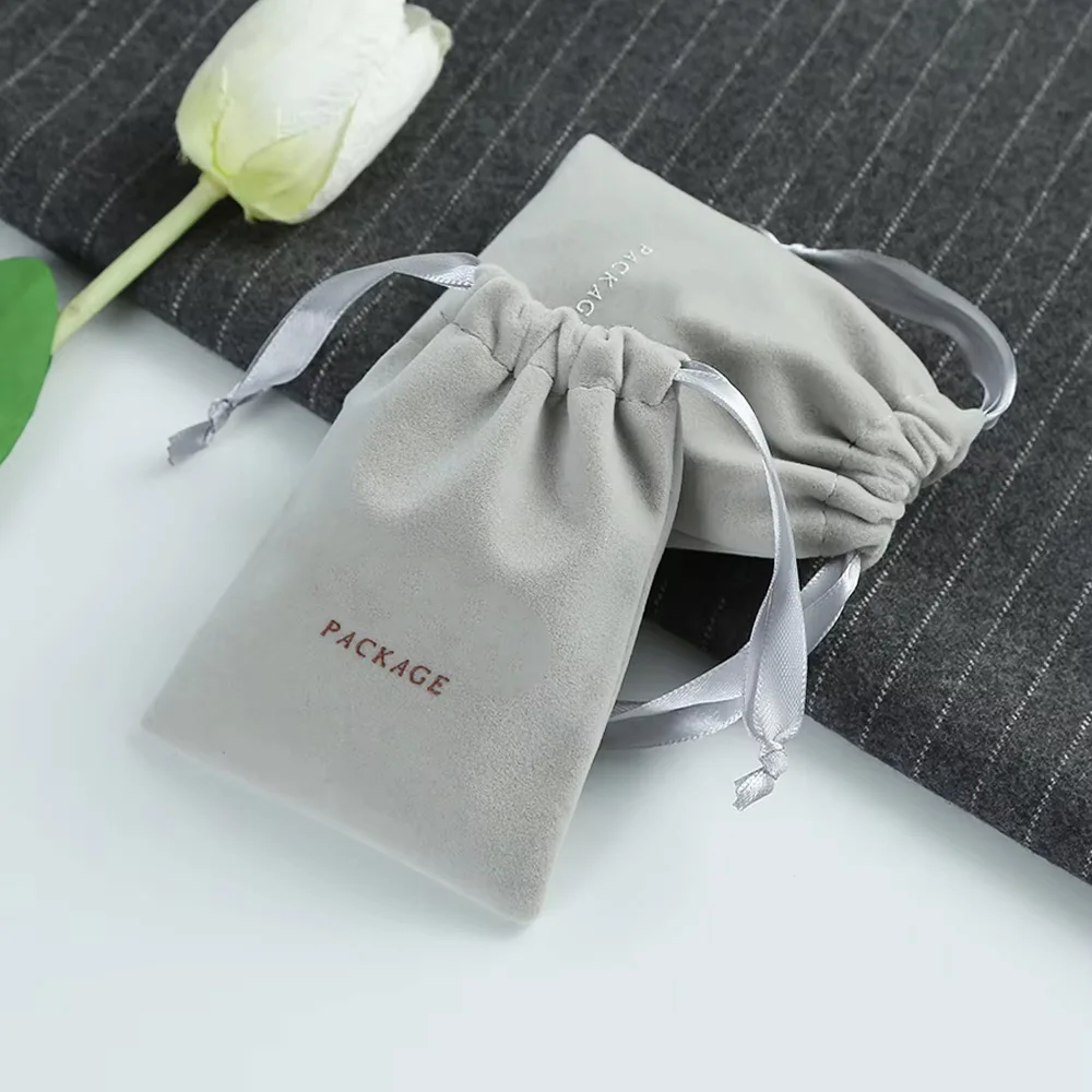 100pcs Thick Velvet Drawstring Jewelry Packaging Pouch Personalized Brand Elegence Wedding Favor Bags Necklace Ring Super Sack