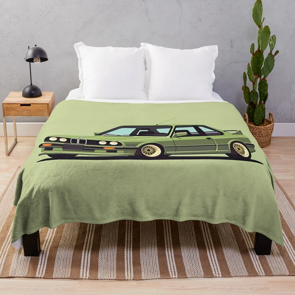 Green E thirty Throw Blanket anime Camping Blankets