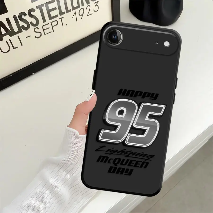 Disney Lightning McQueen Soft Back Phone Cover Case for iPhone X XS XR 7 8 11 13 Mini 15 Plus 14 12 17Air SE 17 16 Pro Max