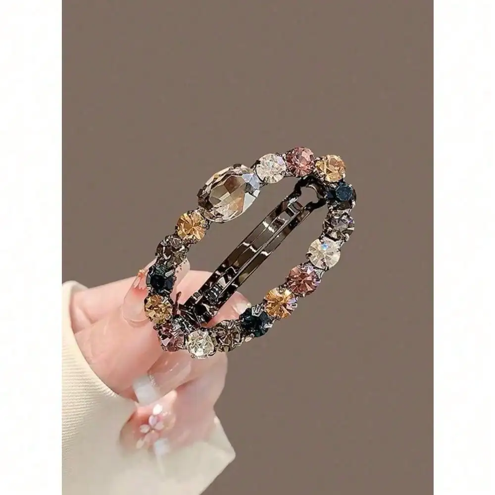 

Oval Rhinestone-Embellished Metal Hair Claw Clip for Women and Girls