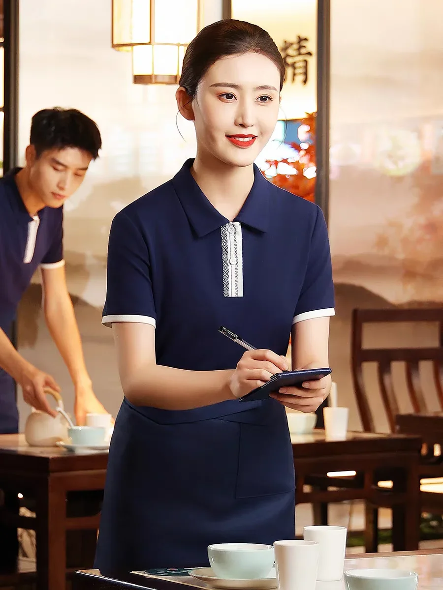 النمط الصيني مطعم النادل ملابس العمل الصيف الشواء وجبة خفيفة بار فندق تي شيرت ومئزر مجموعة النادل موحدة